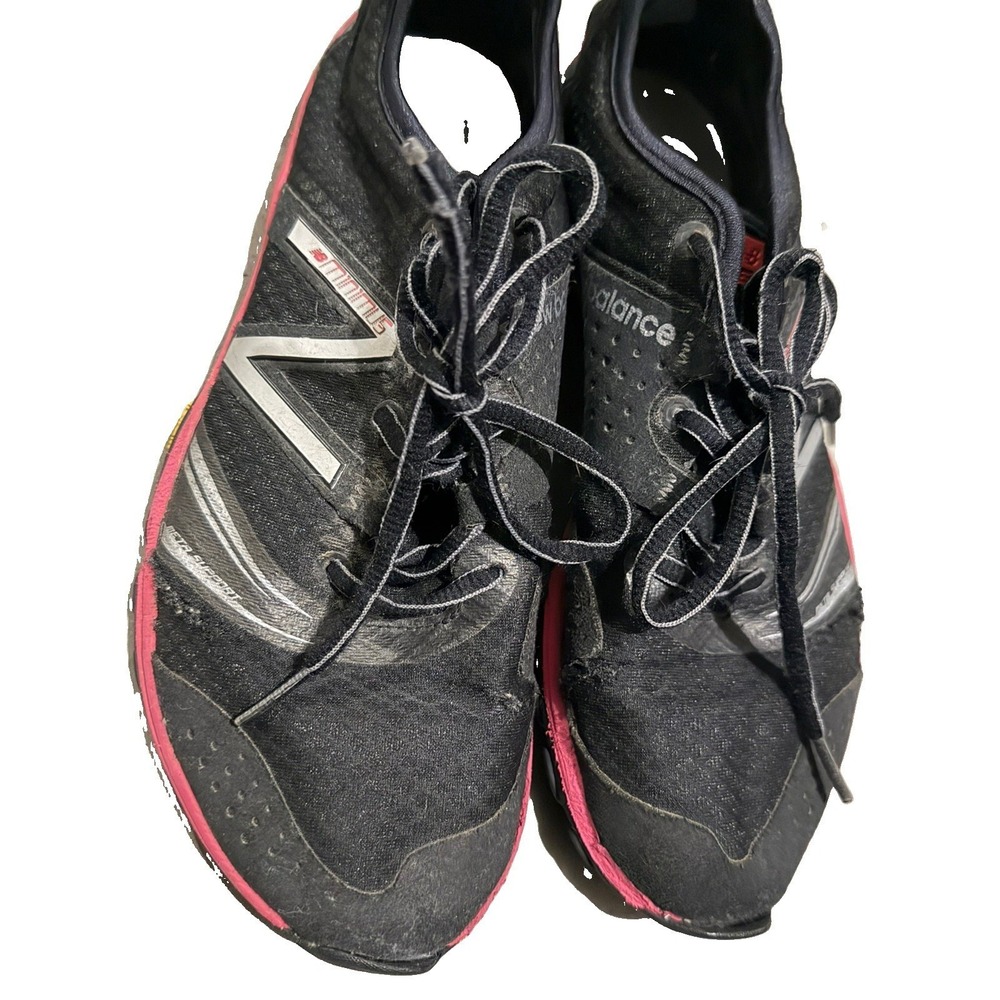 Womens 8.5 Running Shoes, New Balance Minimus WT10GG2, Black Pink, Vibram Trail